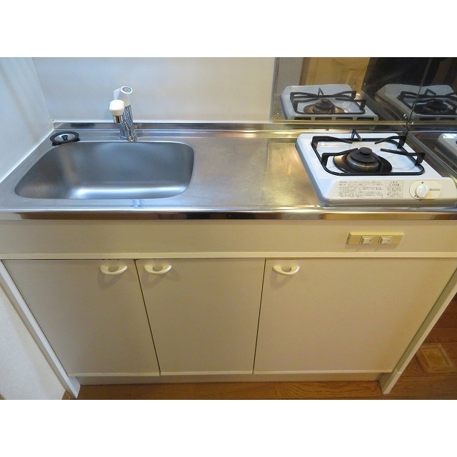 Supreme　Tsukishima0202号室 キッチン