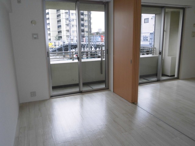 サンシャイン柏の葉2階 内観