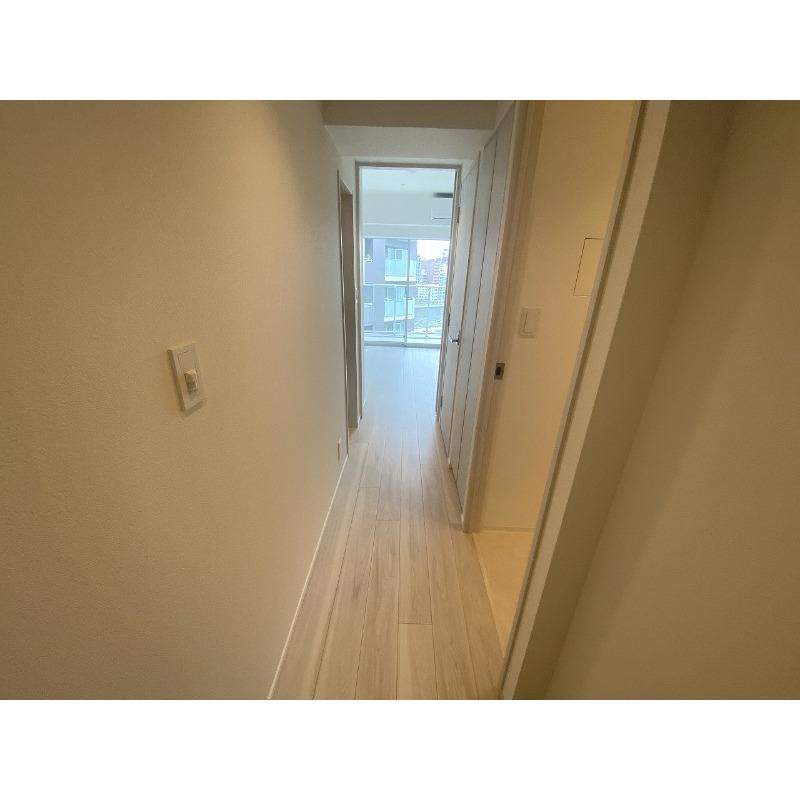 シーズンフラッツ蔵前清澄通り3階 収玄関廊下