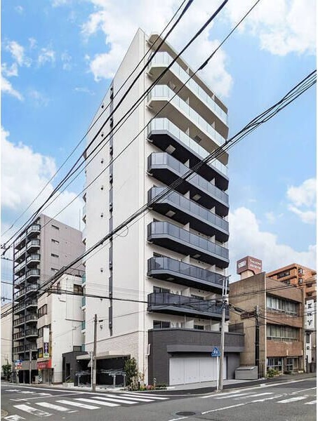 コンフォリア・リヴ関内 外観