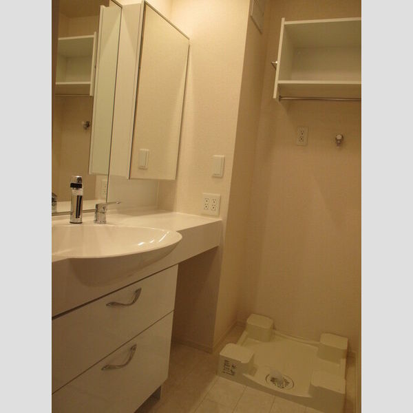 フェリス　B棟 洗髪洗面化粧台