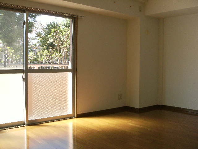 ラ・カーサ中山 LDK