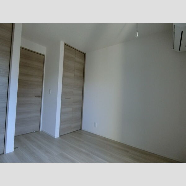 セレスティア柴又Ⅲ202号室 洋室