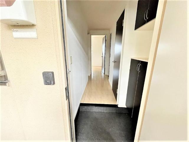 プレカーレ　ミキ 玄関