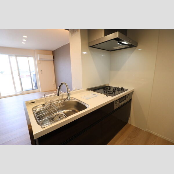 D-ROOM本町1丁目302号室 対面キッチン