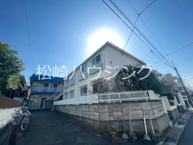 ホワイトヴィラ2階 外観