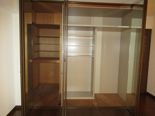 ライオンズマンション藤沢湘南台壱番館 洋室収納