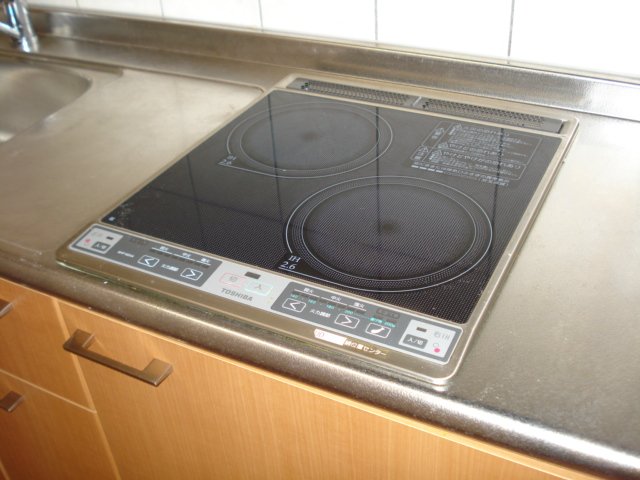 アメニティヴィラ101号室 ＩＨクッキングヒーター