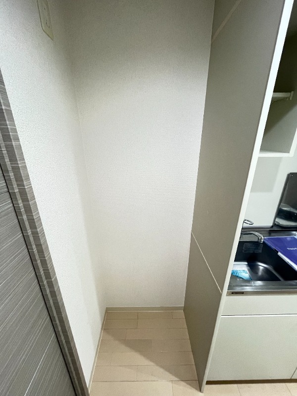 レジディア浦安5階 冷蔵庫置き場