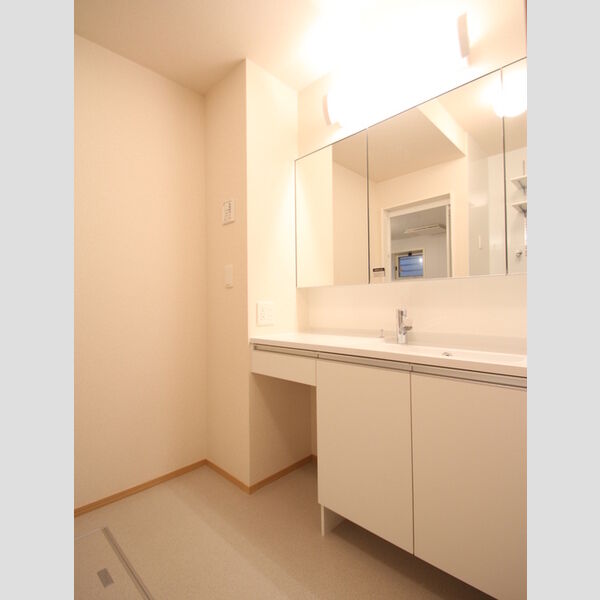 ハイツ ルピナス ワイド鏡付洗面台