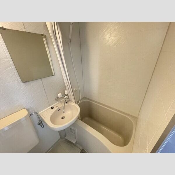コンフォール小泉204号室 浴室(洗面台付き)