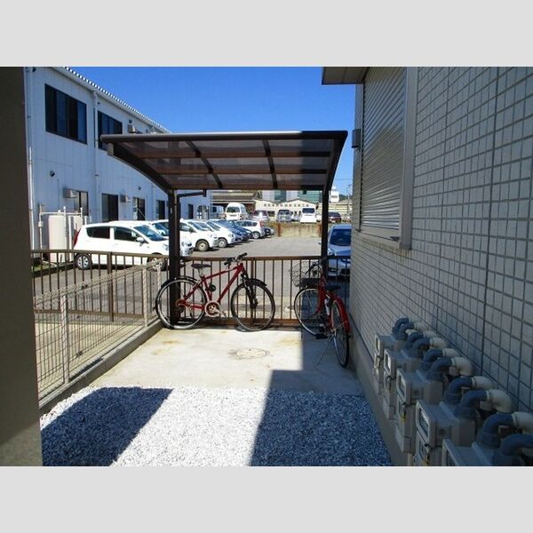 ボナヴィータ 駐輪場