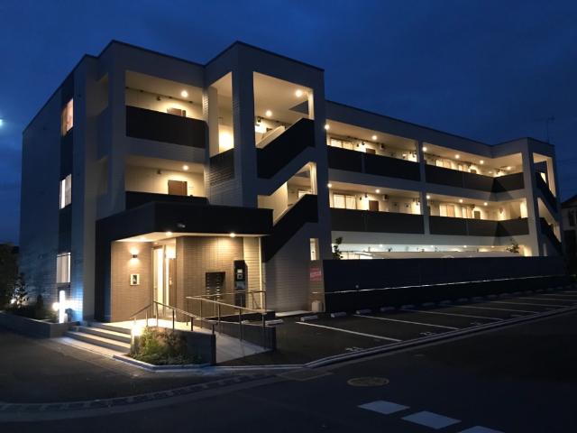 ｇｒｅｅｎ ｍａｉｓｏｎ(グリーンメゾン) 外観写真（夜）