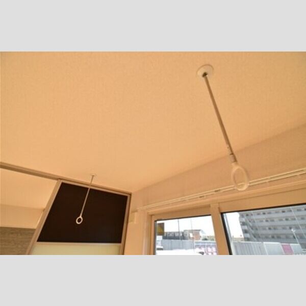 ザ・パーシモン　B102号室 室内物干し