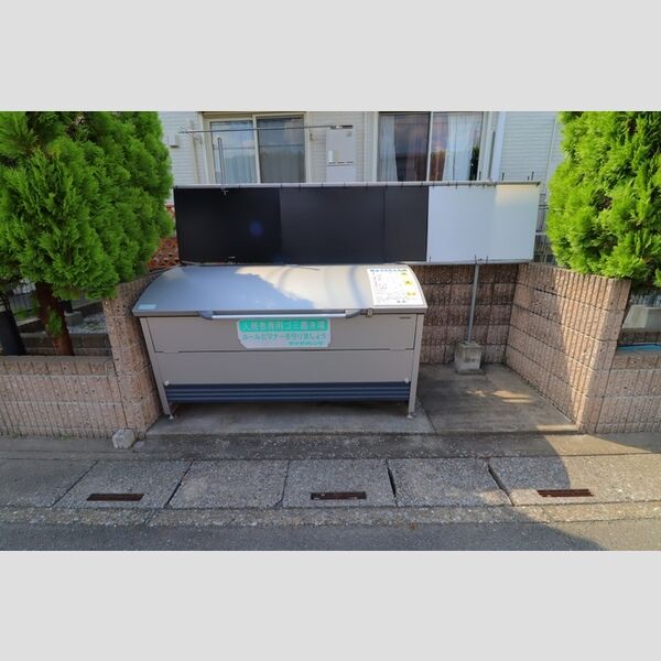 レガーロ　C ゴミストッカー