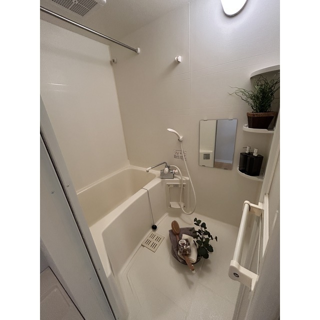 ZESTY東新宿 玄関