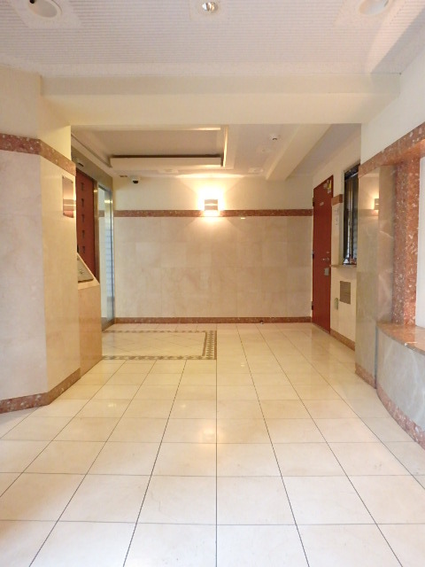 ガーラ文京本郷台2階 ロビー