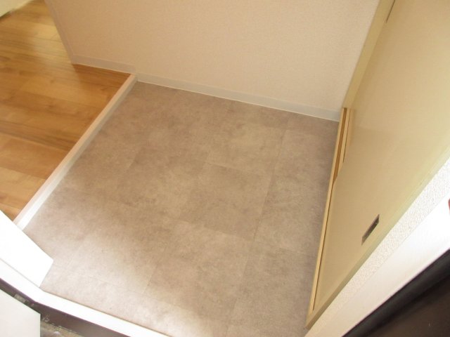 パストラル清新 玄関