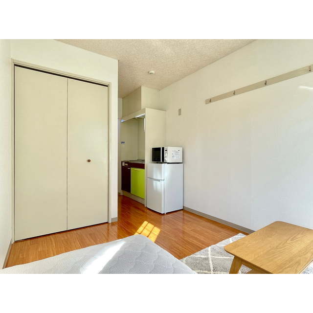 ガーデンハイツ新横浜201号室 ☆洋室6帖