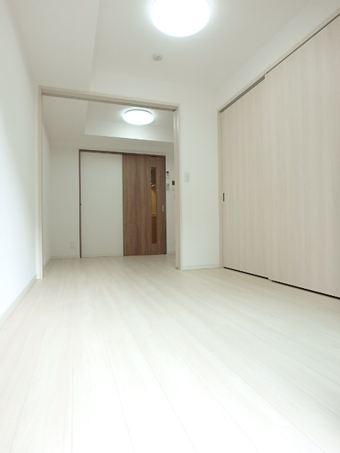 ガーラ・プレシャス神宮外苑2階 同建物別部屋の参考画像