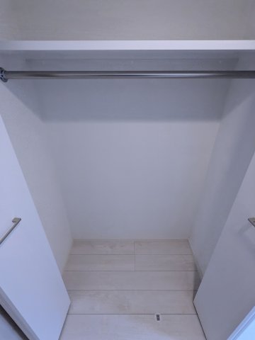 ケイディーエックスレジデンス原木中山0109号室 部屋設備