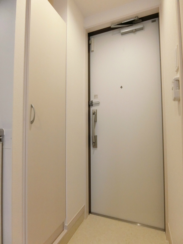 リブリ・リヴェール矢向2階 玄関