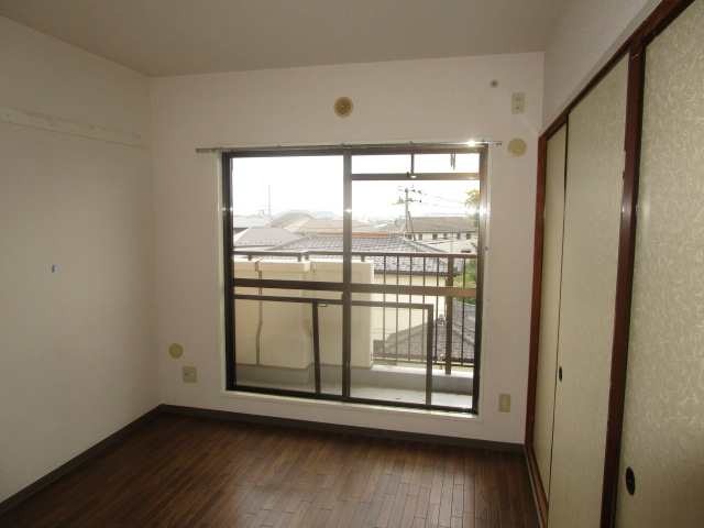 ガーデンクレスト湘南2階 別部屋参考写真