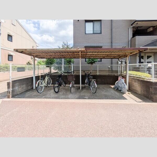 カーサみつわ台　F 駐輪場