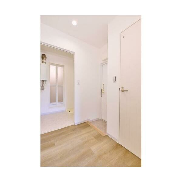 エステートピア秋桜 玄関