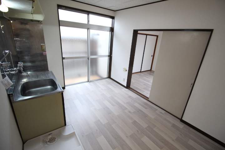 ピュアハイツ2階 部屋その他