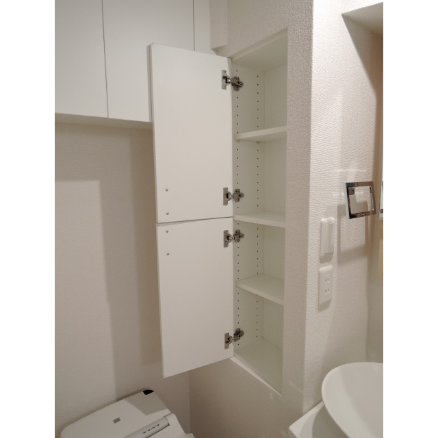 プレール・ドゥーク目白1007号室 内観