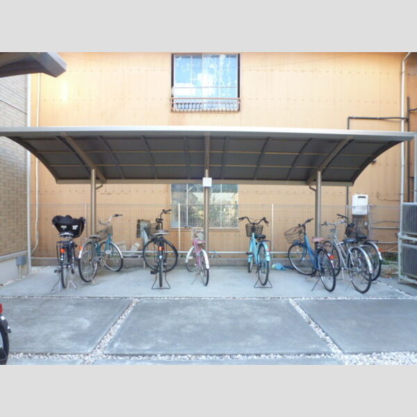 ラフレ仲道　F 駐輪場