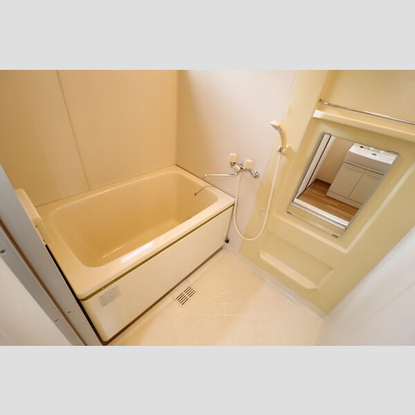 カサベルデ　C102号室 浴室