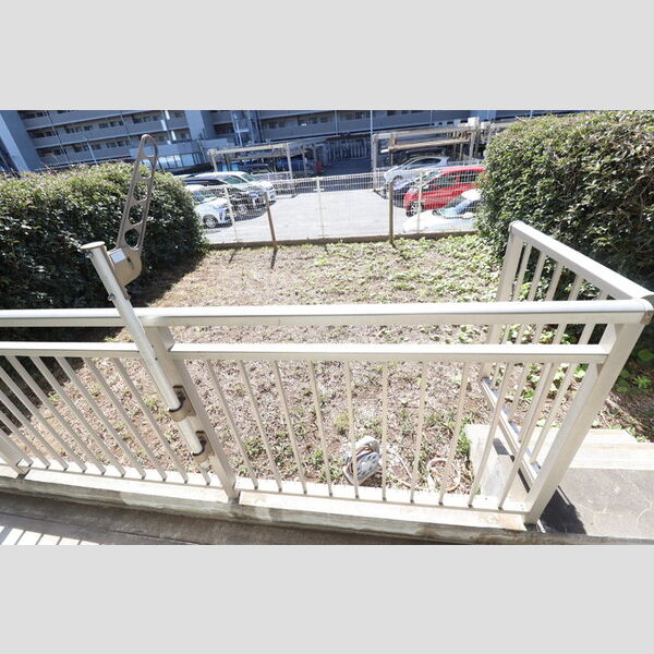 エスポワール八千代103号室 庭