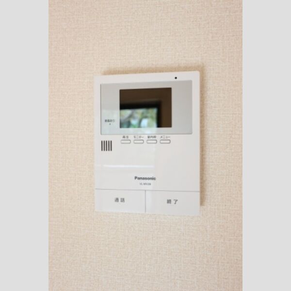 ル・モンテスト　F101号室 モニター付インターホン