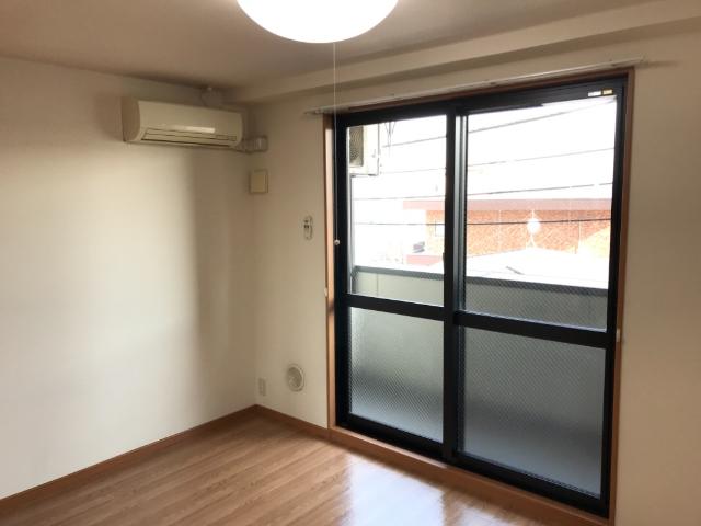 ロイヤルヒルズ宮崎台 室内