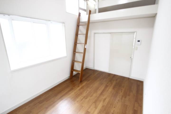 コスモスハイツ1階 部屋その他