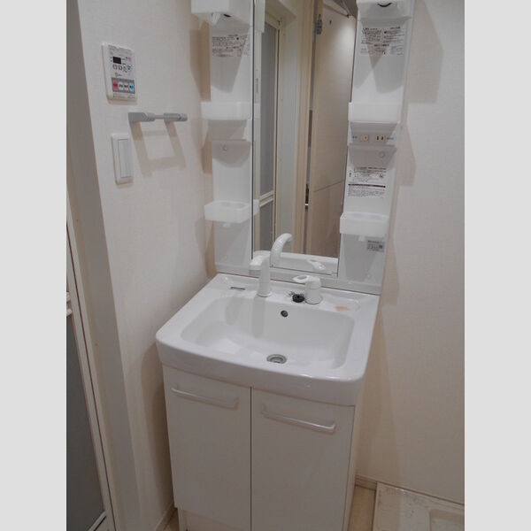 プランドールからもも 独立洗面台