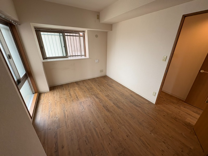 アウラ１０(E-058)8階 部屋その他