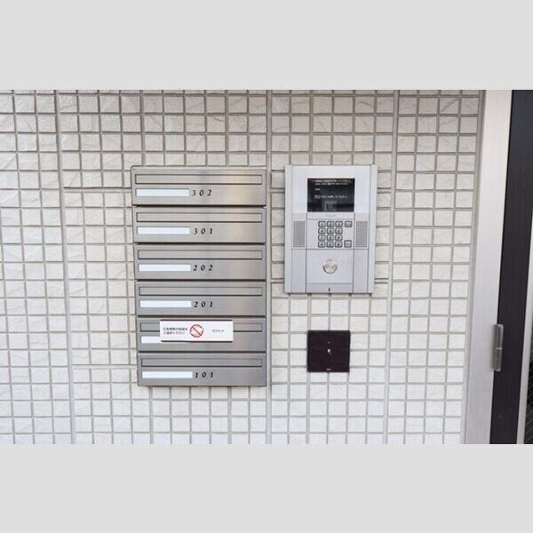 ウィステリア 集合ポスト&オートロック
