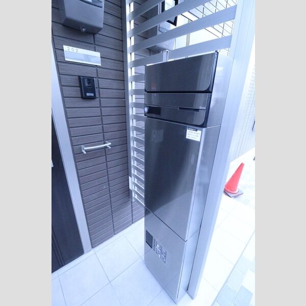 D-roomゆりのき台202号室 集合ポスト、宅配BOX