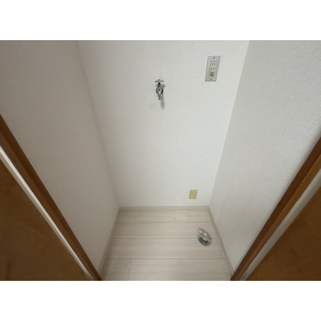 サットンプレイス202号室 同建物別部屋の参考画像