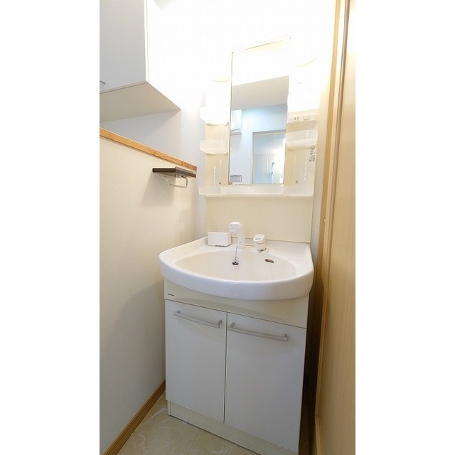 ドゥーシエル桜新町0405号室 独立洗面台