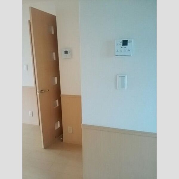 オリーブガーデン　A・B・C 給湯リモコン、カラーモニターフォン