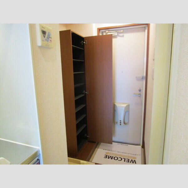 シーサイドスクウェア・Y102号室 玄関