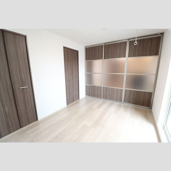 フレラウム203号室 洋室