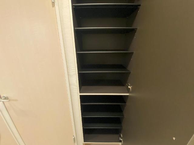 ボナール三橋 下駄箱