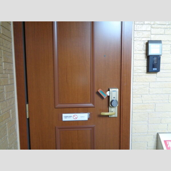 リビングタウンSAKURA　Ⅰ101号室 Ⅰ101号室　玄関