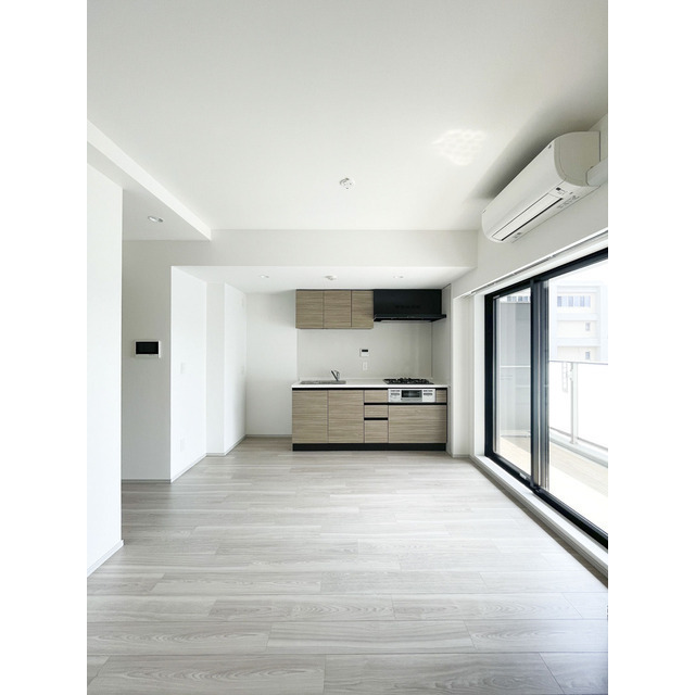 コスモグラシア三ノ輪0701号室 リビング