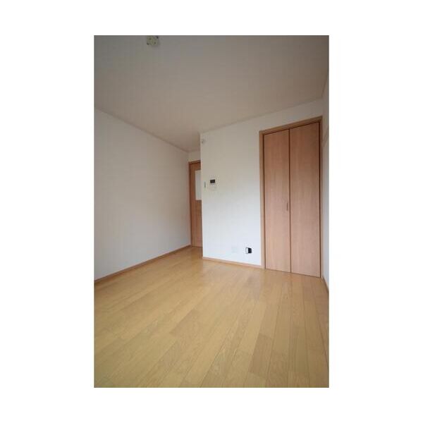 Verde　Wakamiya105号室 リビング